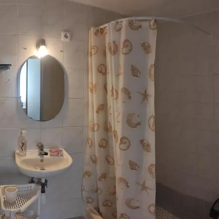 Bb House